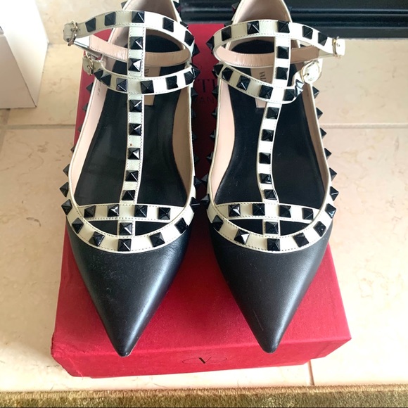 Valentino Rockstud flats size 38 1/2. - Picture 2 of 4